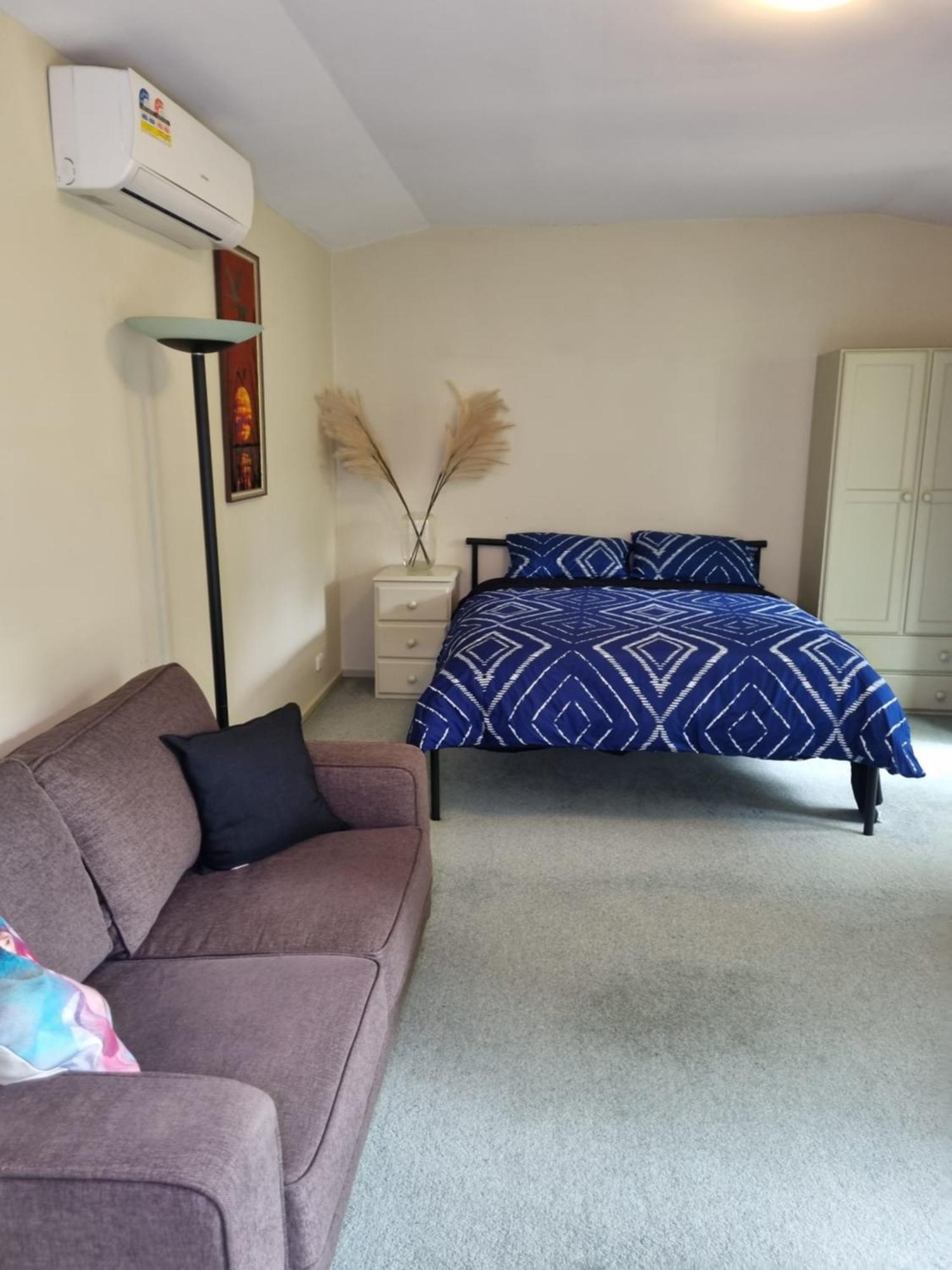 Garden Dreams Bungalow Blackburn Esterno foto
